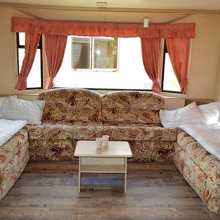 Hotel Mobilheimy U Prehrady à Horní Dunajovice Extérieur photo